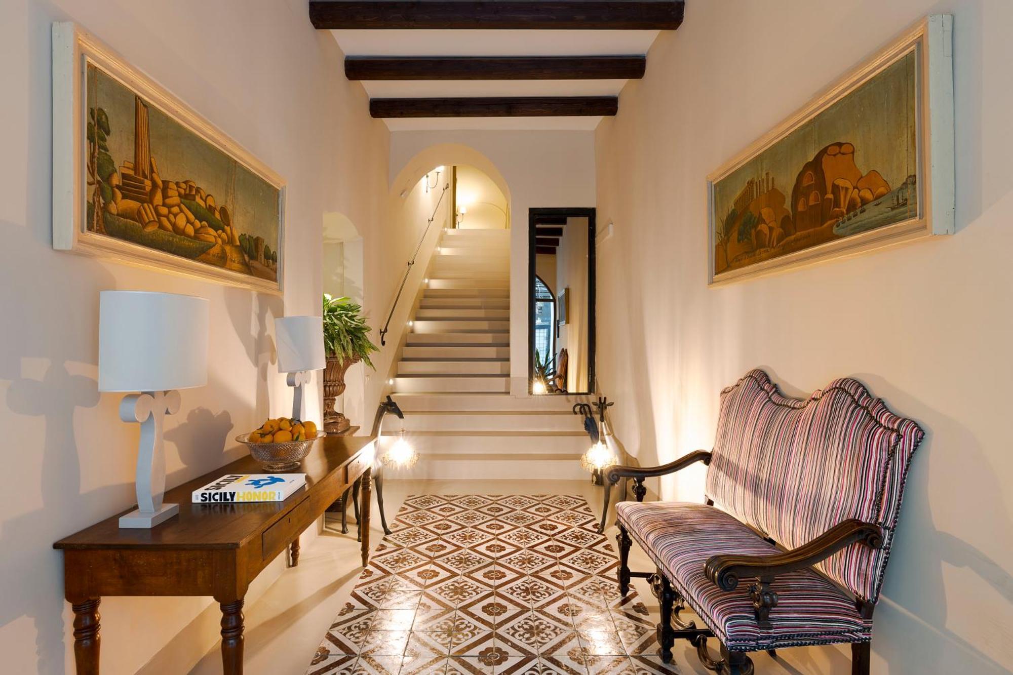Hotel Palazzo Arone Dei Baroni Di Valentino Palermo Exteriér fotografie